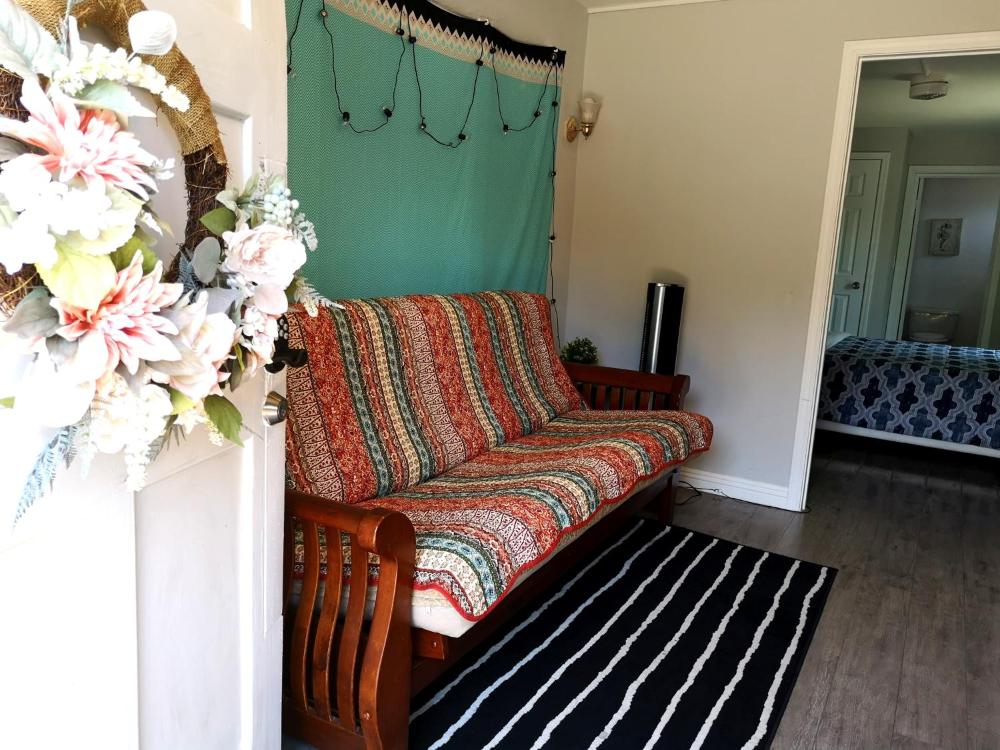 Triple Room with Private Bathroom interior